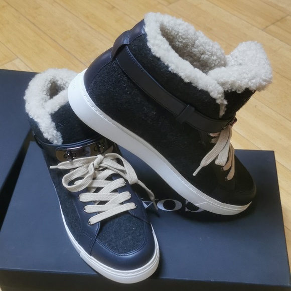 Coach Richmond Wool #8 - Picture 3 of 6